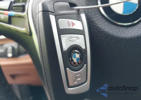 2016 BMW 328I xDrive из США, поврежденный, VIN WBA8E3C52GK501478